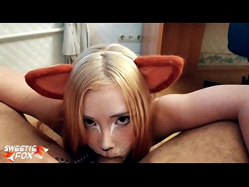 ❤️ Kitsune ابتلاع ديك ونائب الرئيس في فمها 